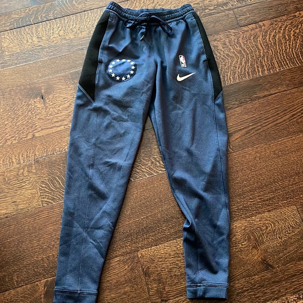 Nike Sixers NBA joggers S